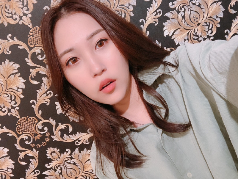 張婕兒的第一张照片--台北中老年相亲网