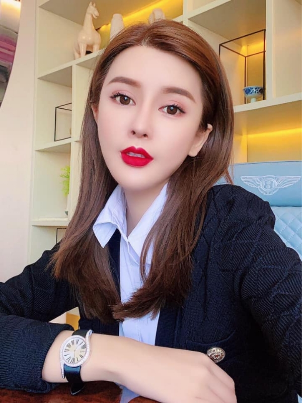 李嘉薇的第一张照片--台北中老年相亲网
