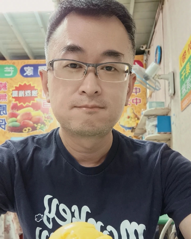 感感的第一张照片--台北中老年相亲网