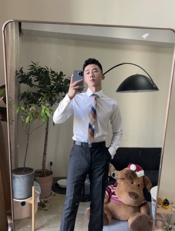张浩的第一张照片--台北中老年相亲网