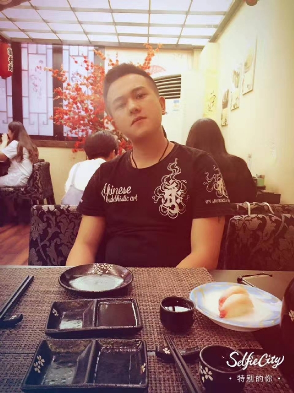 夏天的第四张照片--台北中老年相亲网
